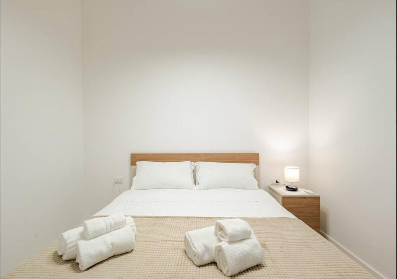 Residenza Camillo - Palermo Centro Apartment ภายนอก รูปภาพ